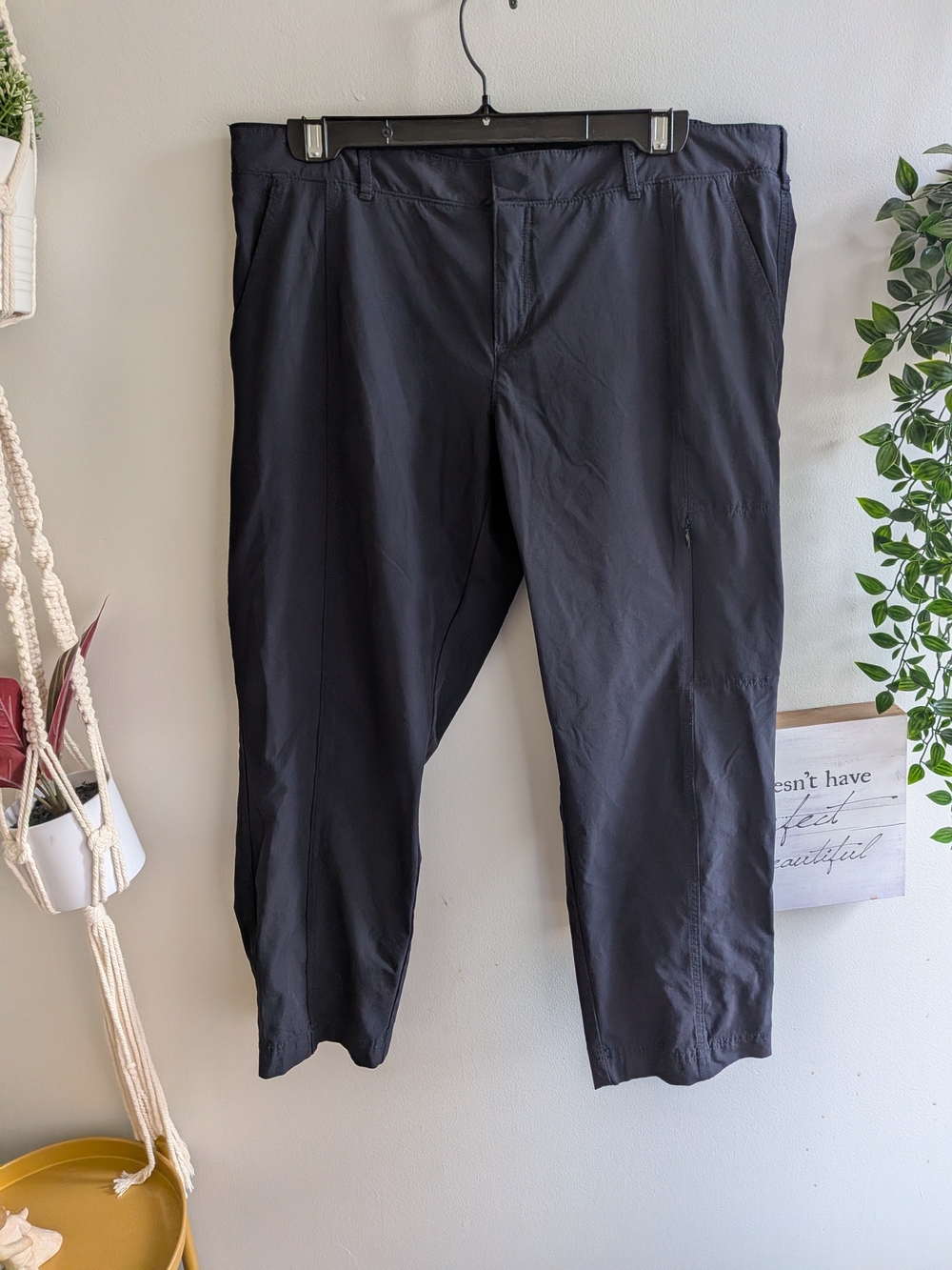 NWOT Kirkland Signature Black Women's Travel Pants